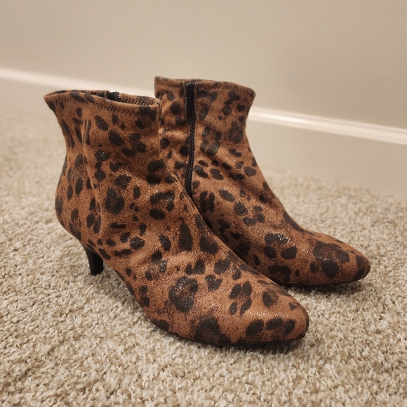 Animal print booties - Picture 5 of 12